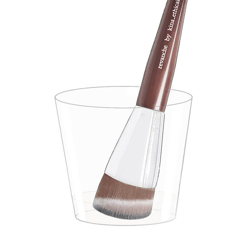 L'Essentiel ハイパーフェクション箱なし新品リキッドファンデ＆ブラシ L'Essentiel ハイパーフェクション箱なし新品リキッドファンデ＆ブラシ